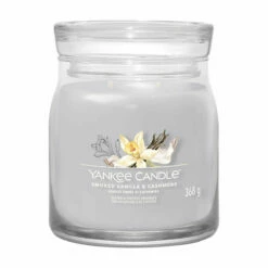 Yankee Candle Smoked Vanilla & Cashmere Signature Medium Jar Candle