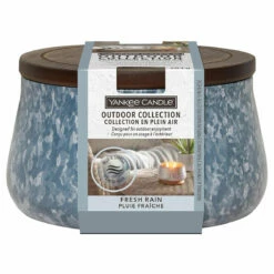 Yankee Candle Fresh Rain Medium Outdoor Candle