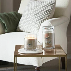 Yankee Candle Amber & Sandalwood Signature Medium Jar Candle -Campus Gifts Sales amber sandalwood signature collection lifestyle 1 1