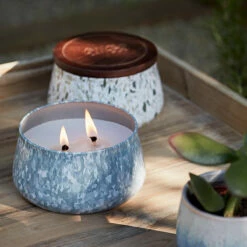 Yankee Candle Ocean Hibiscus Medium Outdoor Candle 11 Yankee Candle Ocean Hibiscus Medium Outdoor Candle -Campus Gifts Sales fresh rain ocean hibiscus 3 1