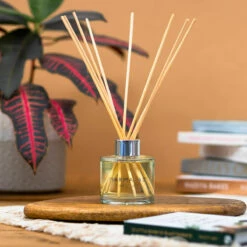 Marmalade Of London Prosecco & Juniper 100ml Reed Diffuser -Campus Gifts Sales marmalade 100ml reed diffuser lifestyle 2 3