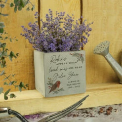 Campus Gifts Sales 14 Personalised Robin Memorial Concrete Plant Pot