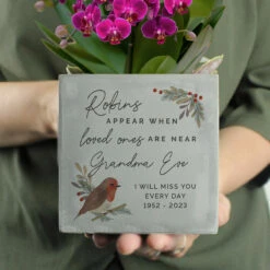 Campus Gifts Sales -Campus Gifts Sales p1013a10 pmc personalised robin memorial concrete plant pot 2