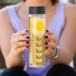 Orla Kiely Daisy Stem Glass Water Bottle -Campus Gifts Sales wild and wolf ok603 orla kiely glass water bottle 3