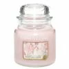 Yankee Candle Snowflake Cookie Medium Jar Candle -Campus Gifts Sales yankee candle snowflake cookie medium jar candle 1275343e